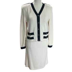 St. John Ivory and black Skirt Set jacket size medium skirt size 10 vintage